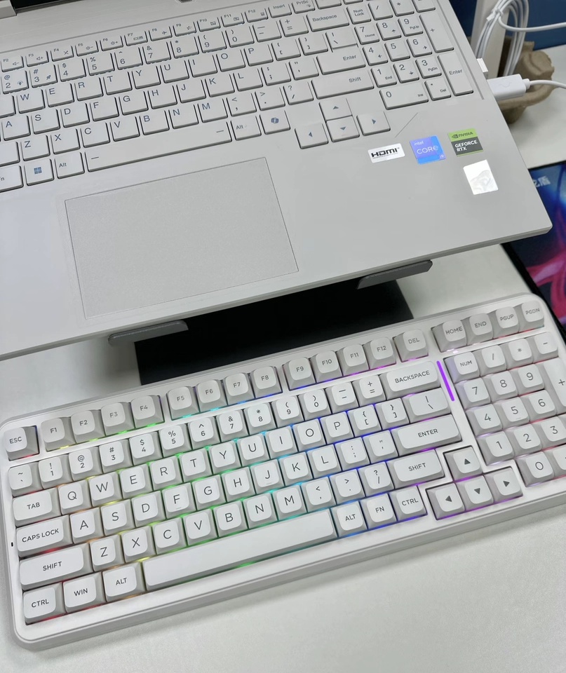 MCHOSE K99 V3 Özelleştirilebil - Gaming Keyboard Mechanical incelemesi ve fiyatı
